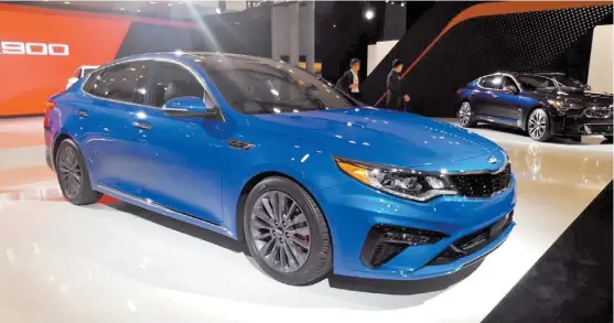  ??  ?? Con nuevo rediseño se presentó el Kia Óptima 2019.