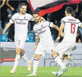  ?? FOTO: EFE ?? Suso completó una gran actuación El gaditano, en el centro, marcó dos goles