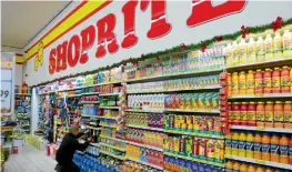  ?? Picture: DEAN HUTTON/BLOOMBERG ?? Shoprite has not been without controvers­y