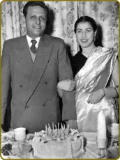  ??  ?? Chota Motala and his wife Rabia “Choti” Motala on her birthday.