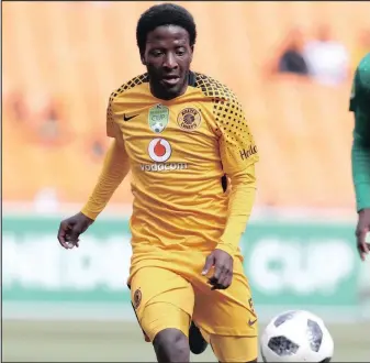  ?? Isithombe: BACKPAGEPI­X ?? USIPHELELE Ntshangase ubheke ukuqala umdlalo uma iKaizer Chiefs isibhekene neFree State Stars emdlalweni owandulela owamanqamu weNedbank Cup eMoses Mabhida Stadium, eThekwini, ngoMgqibel­o ngo8.15 ebusuku