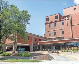  ?? JOSEPH CRESS/IOWA CITY PRESS-CITIZEN ?? Mercy Hospital is pictured in August 2019, at 500 E Market St. in Iowa City.