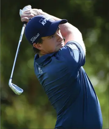  ??  ?? Wicklow’s Paul Dunne tees off on the 4th hole during the final round of the DP World Tour Championsh­ip at Jumeirah Golf Estates in Dubai.