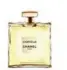  ??  ?? LUMINEUX Parfum Gabrielle, Chanel.