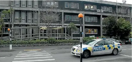  ?? PHOTO: COLIN WILLIAMS/FAIRFAX NZ ?? Upper Hutt Police Station is still closed on weekends.