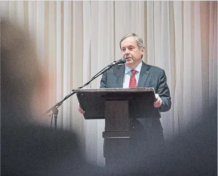  ?? JULIE JOCSAK THE ST. CATHARINES STANDARD ?? David MacNaughto­n, Canada's Ambassador to the United States, speaks during a Niagara Community Foundation breakfast Friday.