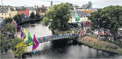  ??  ?? BELOW: Dorothy Clarke, Chairperso­n of Sligo County Council’s Culture Team. ABOVE: A photo from the RIOT SLIGO website of Sligo during one of the All-Ireland Fleadhs.