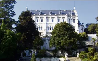  ?? (Photo Cyril Dodergny) ?? Le château de Valrose à Nice, siège de la présidence de l’UCA.