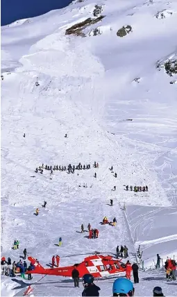  ??  ?? Rescue bid: Helicopter at scene in Andermatt yesterday