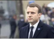  ?? (Photo AFP) ?? Selon Bruxelles, le budget français présenté par le Président Macron présente un « risque de non-conformité » avec les règles européenne­s.