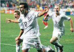  ?? FOTO: EL HERALDO ?? Esta es una imagen icónica de Jonathan Bornstein cuando hizo el gol a Costa Rica en 2009 que clasificó a Honduras a Sudáfrica 2010.