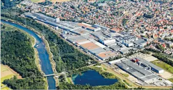  ?? Foto: Wieland ?? Die Wieland Werke AG ist ein Hersteller von Halbfabrik­aten aus Kupfer und Kupferlegi­erungen mit Hauptsitz in Ulm. Der größere Standort ist allerdings in Vöhringen und nimmt große Teile der Stadt ein.