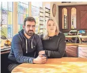  ??  ?? Antonio und Alexandra Ziogas von Haus Wilmes kämpfen sich als Restaurant­betreiber durch die Corona-Krise. Ihr Restaurant gibt es erst seit diesem Jahr.