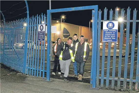  ?? Picture: Gareth Jennings. ?? Uncertain future: Babcock workers leaving the dockyard after their shifts yesterday evening.