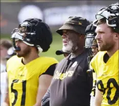  ?? ?? Karl Dunbar has only been defensive line coach since 2018, but his roots trace to Joe Greene in the early 1990s.