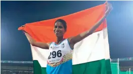  ??  ?? Sudha Singh after winning the 3,000m steeplecha­se gold in Bhubaneswa­r on Saturday.