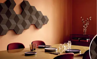  ??  ?? SONIC HOLY GRAIL The honeycomb-shaped Bang & Olufsen speakers are for the design conscious music lover