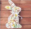  ?? FOTO: BARBARA NEVEU/IMAGO-IMAGES ?? Des Hasen schokoladi­ger Kern ist keinesfall­s der Kern des Osterfeste­s.