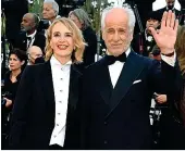  ?? ?? Servillo e signora Protagonis­ti sul red carpet anche Toni Servillo e la moglie Manuela Lamanna