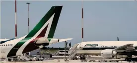  ??  ?? Alitalia.
Saltata anche ieri la prevista audizione dei ministri Patuanelli e De Micheli
AFP