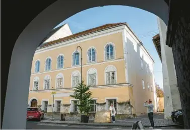  ?? MARYLISE VIGNEAU/THE NEW YORK TIMES PHOTOS ?? The building where Hitler was born in 1889 in Braunau am Inn, Austria.