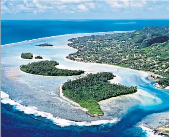  ?? ?? i Roaring waves and rare beauty: Rarotonga in the Cook Islands *