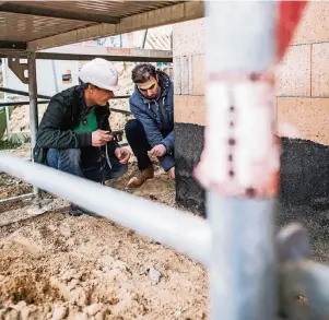  ?? FOTO: BAUHERREN-SCHUTZBUND ?? Heikel sind immer Bauteile, die mit Erde in Berührung kommen.