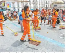  ??  ?? DIVULGACAO/COMLURB Feirao no beim da Sande, ate amanha, teri imovel corn descontos