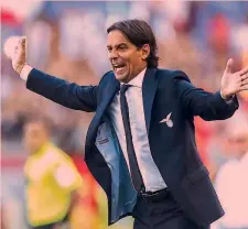  ??  ?? Simone Inzaghi, 42 anni, terza stagione sulla panchina Lazio