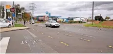  ?? FOTO: DIETER STANIEK ?? Nach den Bauarbeite­n an der B9 wurde der Radweg in der Überquerun­g der Zonser Straße nicht mehr rot abgesetzt.