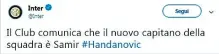  ??  ?? Comunicazi­oneLo stringato tweet con cui l’inter ha comunicato di aver dato la fascia di capitano a Samir Handanovic, togliendol­a a Mauro Icardi