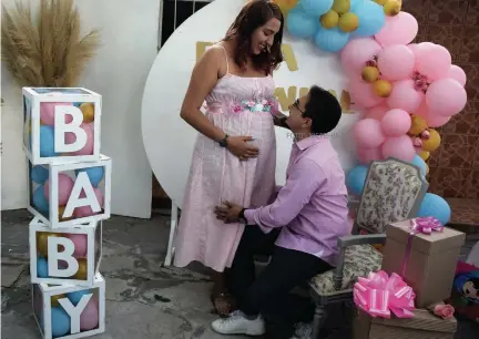  ??  ?? Tania Parra y Gerardo Reyna comparten su felicidad, ya que serán padres.