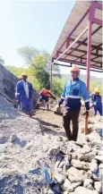  ?? ?? Mr Tatenda Navaya at his mine in Mudzi