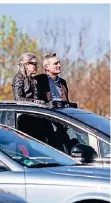  ?? FOTO: DPA ?? OB Thomas Geisel und seine Frau Vera beim Gottesdien­st