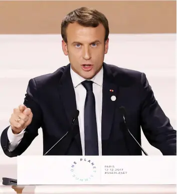  ?? PHOTO AFP ?? Le président français Emmanuel Macron s’est adressé à la cinquantai­ne de chefs d’État réunis à l’occasion du deuxième anniversai­re de l’Accord de Paris sur le climat.