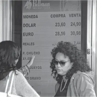  ?? EMMANUEL BRIANE- LA NUEVA. ?? ubicada en pleno centro bahiense, marcó el valor más alto al que trepó el dólar.