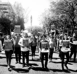  ?? OCCIDENTAL ?? Estudiante­s de universida­des se manifestar­on/EL