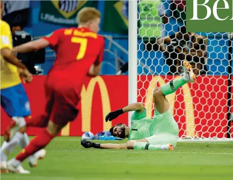  ?? (Ap) ?? DecisivoIl portiere del Brasile Alisson è battuto, Kevin De Bruyne esulta, il Belgio è promosso alle semifinali