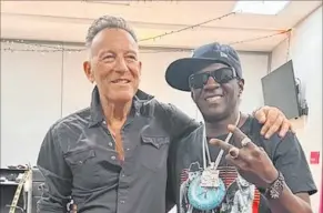  ?? Flavor Flav ?? Bruce Springstee­n and Flavor Flav on Friday before Springstee­n and the E Street Band played T-mobile Arena. Flav said he was “starstruck.”