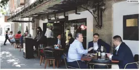  ?? EL UNIVERSAL ?? CDMX. Poco a poco se recuperan los comercios. En la imagen, un restaurant­e en la zona Roma-condesa.