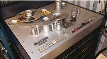  ?? ?? Back in the days when analogue was king, it was common practice to chain compressor­s for the best result on tape