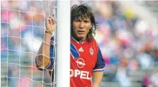  ?? FOTO: HJS/IMAGO IMAGES ?? Michael Sternkopf, von 1990 bis 1995 beim FC Bayern München, kommt am Sonntag mit der Legendenau­swahl nach Leutkirch.