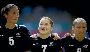  ?? PHOTO: LAWRENCE SMITH/STUFF ?? Ali Riley, centre, has become the Football Ferns captain, replacing Abby Erceg, left.