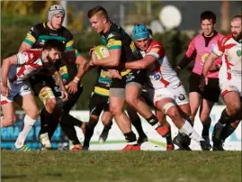  ?? (Photo doc Laurent Martinat) ?? Les joueurs du RCHCC avaient les moyens de ramener autre chose qu’un point de bonus défensif. Las, ils se sont réveillés trop tard...