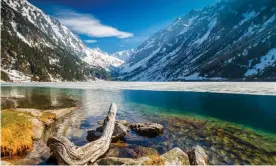  ?? Photograph: Alamy ?? Research suggests 1.9 billion people are at risk of mountain water shortages, most of them in China and India.