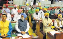  ??  ?? Leader of opposition HS Phoolka (second from left) and AAP chief whip Sukhpal Singh Khaira (second from right) with other party MLAs in the Punjab Vidhan Sabha. Except Khaira, all AAP legislator­s attended an assembly session for the first time.