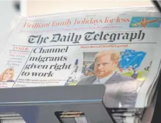  ?? // REUTERS ?? Ejemplar de ‘ The Daily Telegraph’