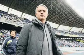  ?? JOSEBA ETXABURU / REUTERS ?? José Mourinho en su época de entrenador del Madrid