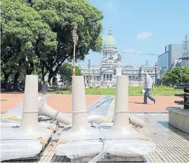  ?? L. THIEBERGER ?? Otra vez. La Plaza había sido restaurada en septiembre.