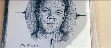  ??  ?? Matt Damon signed his sketch by Shane.